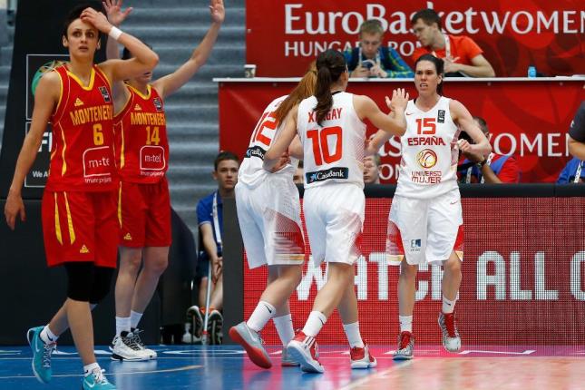 Anna Cruz (15), en un partido con la selección.   FEB