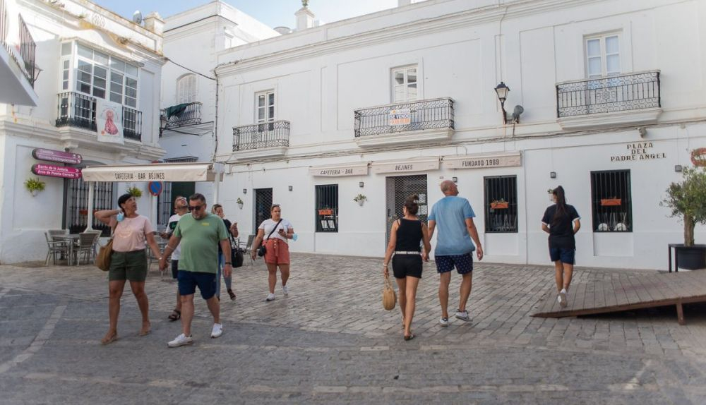 VEJER TURISMO TURISTAS VALANCE VERANO 14