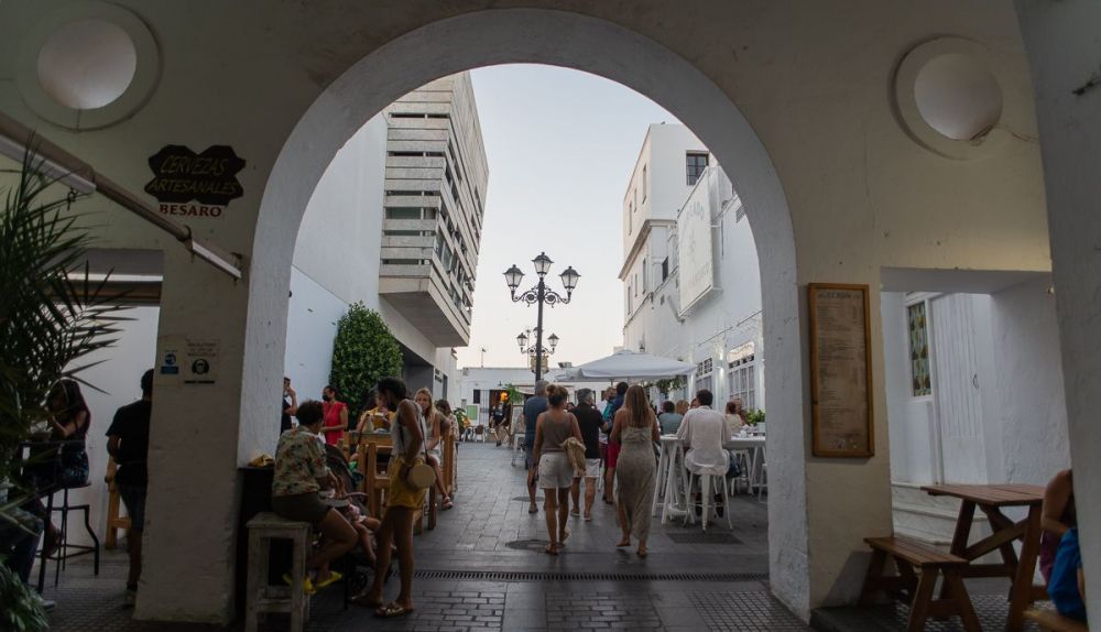 VEJER TURISMO TURISTAS VALANCE VERANO 18