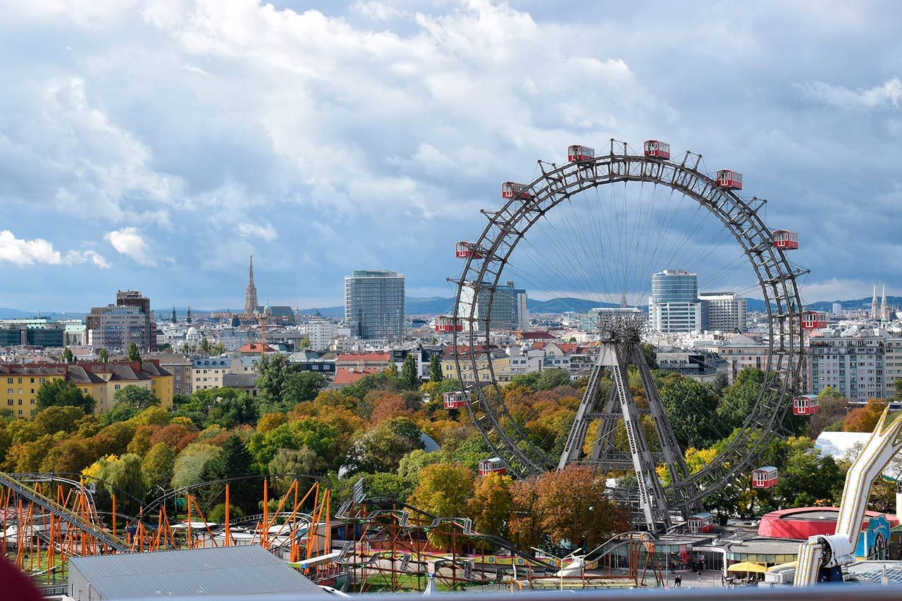 La Wiener Riesenrad de Viena fue la primera noria inaugurada en Europa.