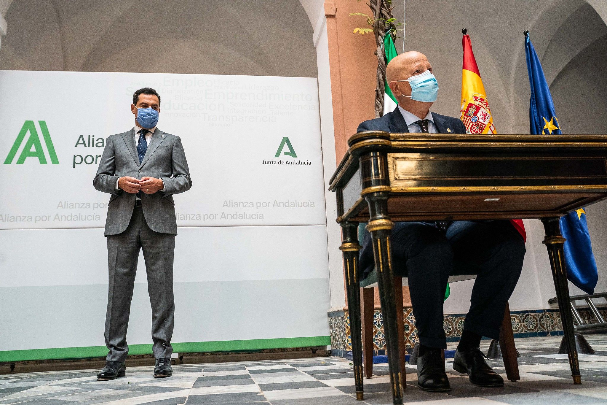 El consejero de Educación de la Junta de Andalucía, Javier Imbroda, en la firma del acuerdo con la educación concertada El consejero de Educación de la Junta de Andalucía, Javier Imbroda, en la firma del acuerdo con la educación concertada