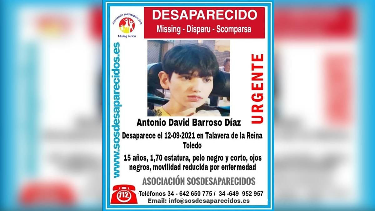 La Policía Nacional ha encontrado en Morón el móvil de la madre de Antonio David, desaparecido desde el domingo. La Policía Nacional ha encontrado en Morón el móvil de la madre de Antonio David, desaparecido desde el domingo.