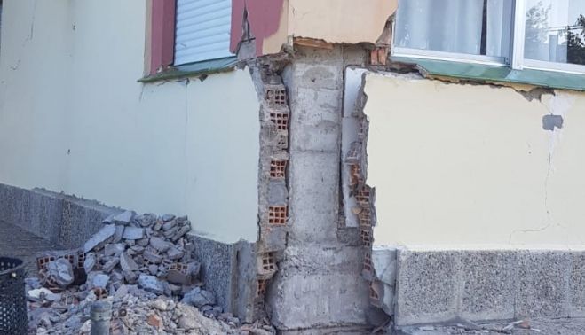 Estado de la fachada del CEIP Guadalete.