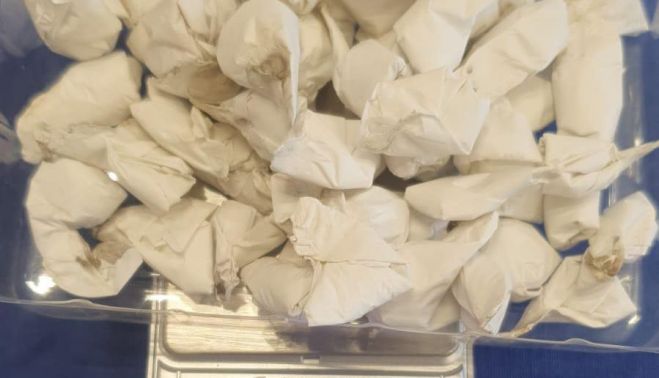 Parte del material que portaba el detenido por droga en San Telmo Viejo de Jerez.