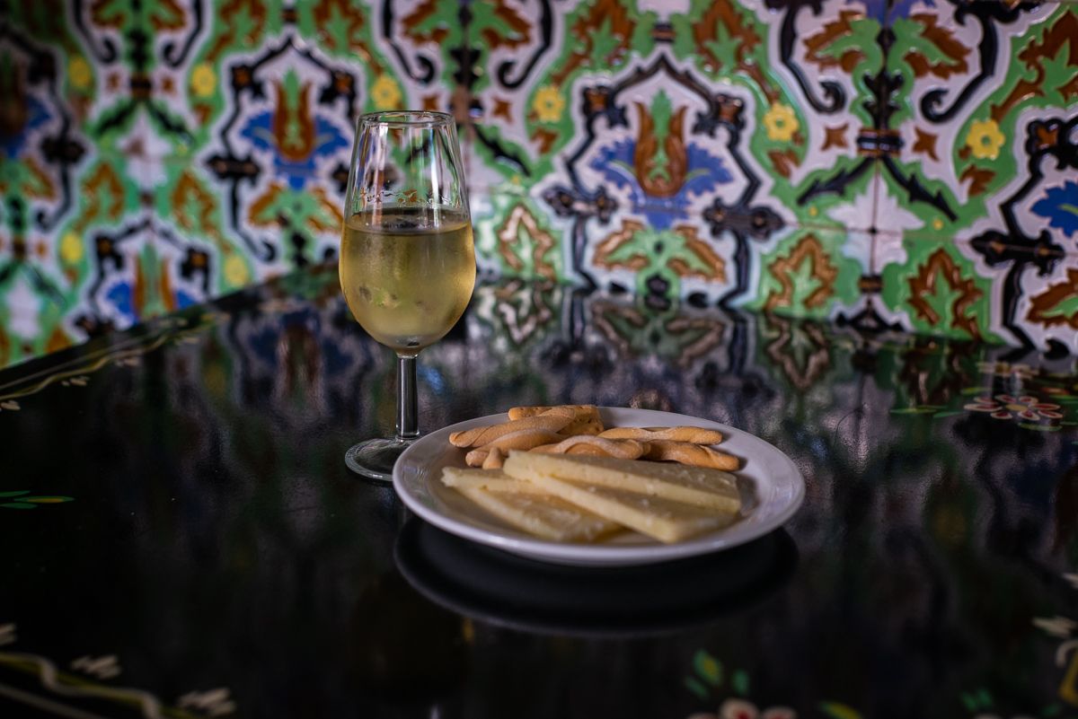 Queso y vino en Lola Por Dios.