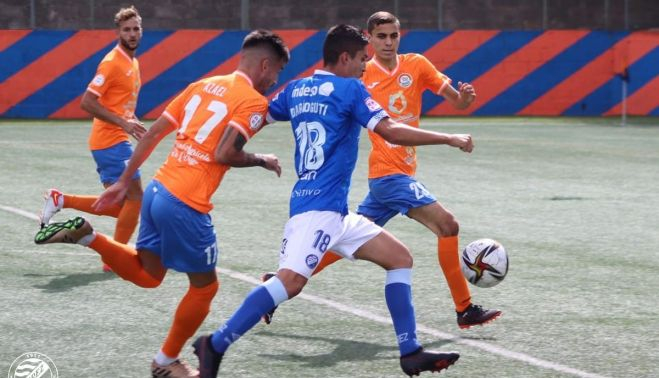 Guti tuvo dos claras opciones para estrenarse como goleador.
