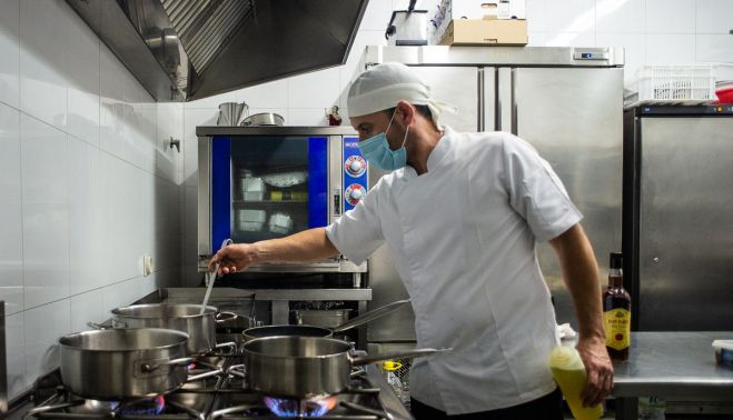 INDA ORTIZ PERIODISTA COCINERO 1