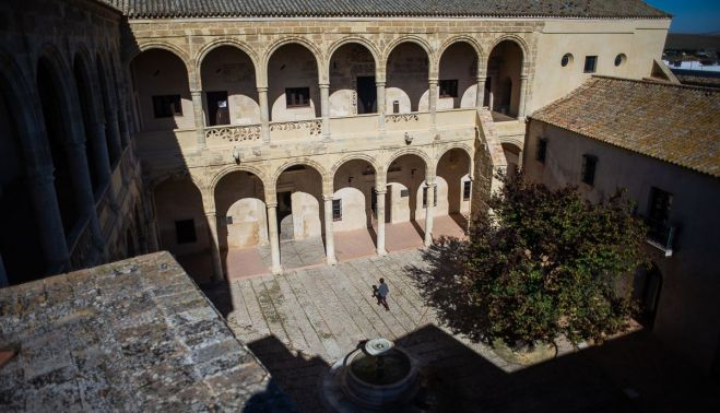 PALACIO DE LOS RIBERA BORNOS 9