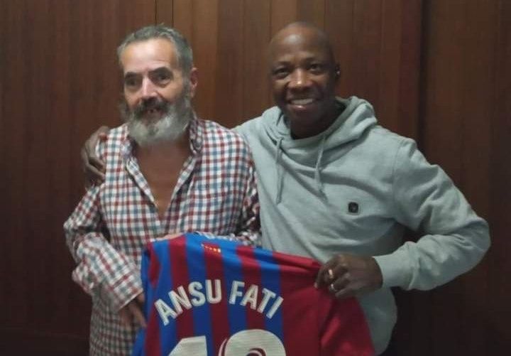 El padre de Ansu Fati con Juan Manuel Sánchez Gordillo.