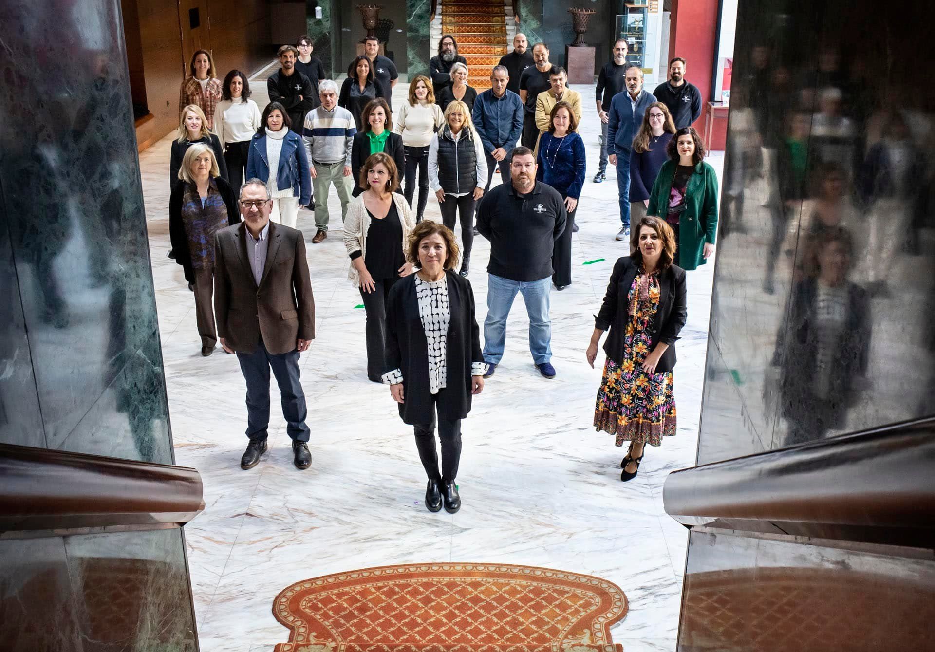El equipo humano que conforma la plantilla del teatro, en días pasados.   TEATRO VILLAMARTA