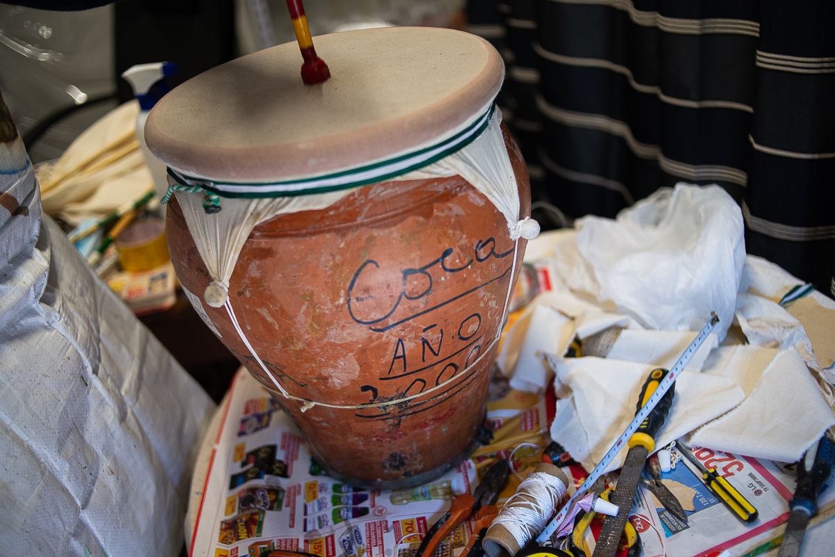 ARTESANO ZAMBOMBAS COCA 10