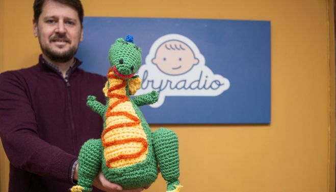 BABY RADIO 9
