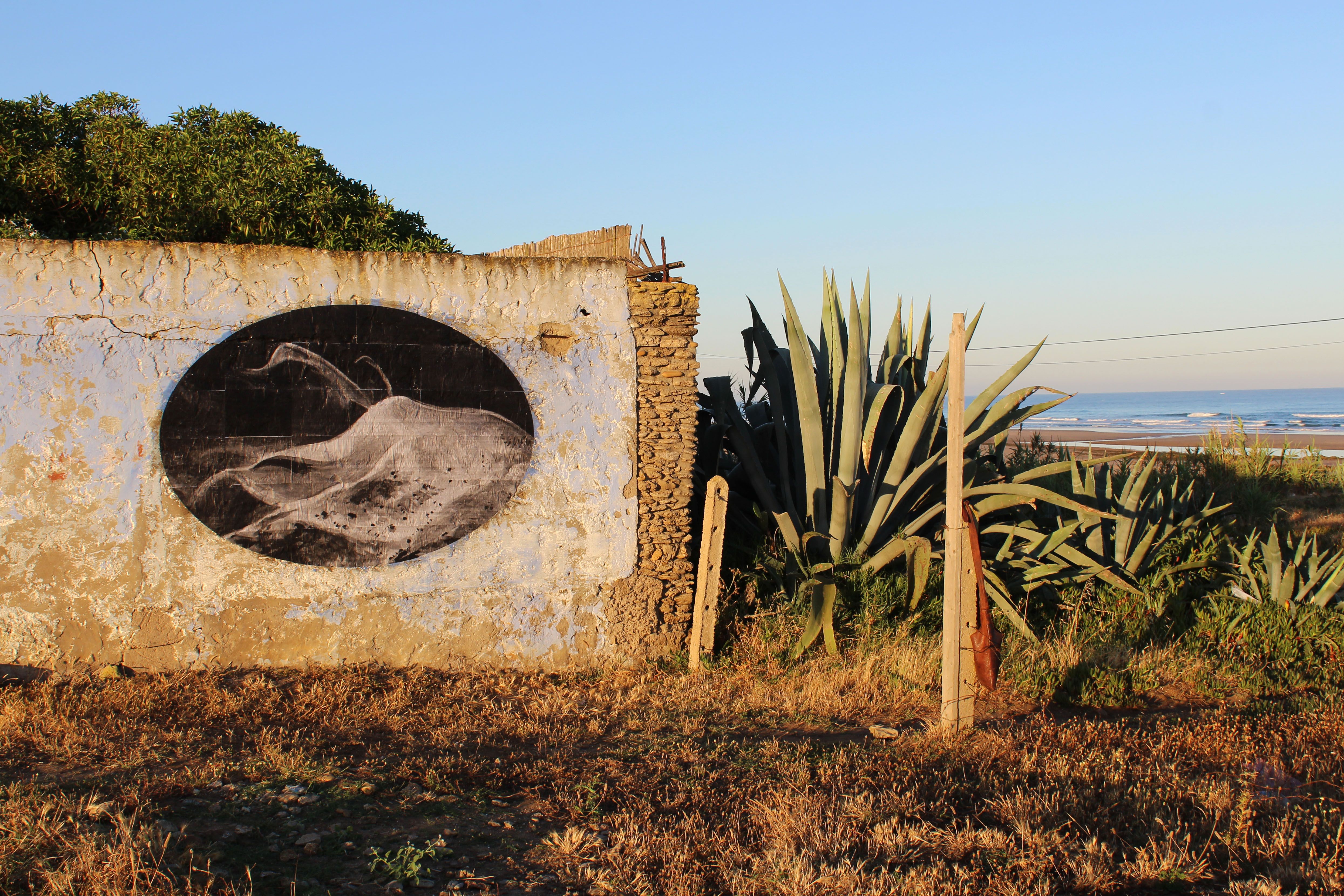 Mural al aire libre realizado en Marruecos.