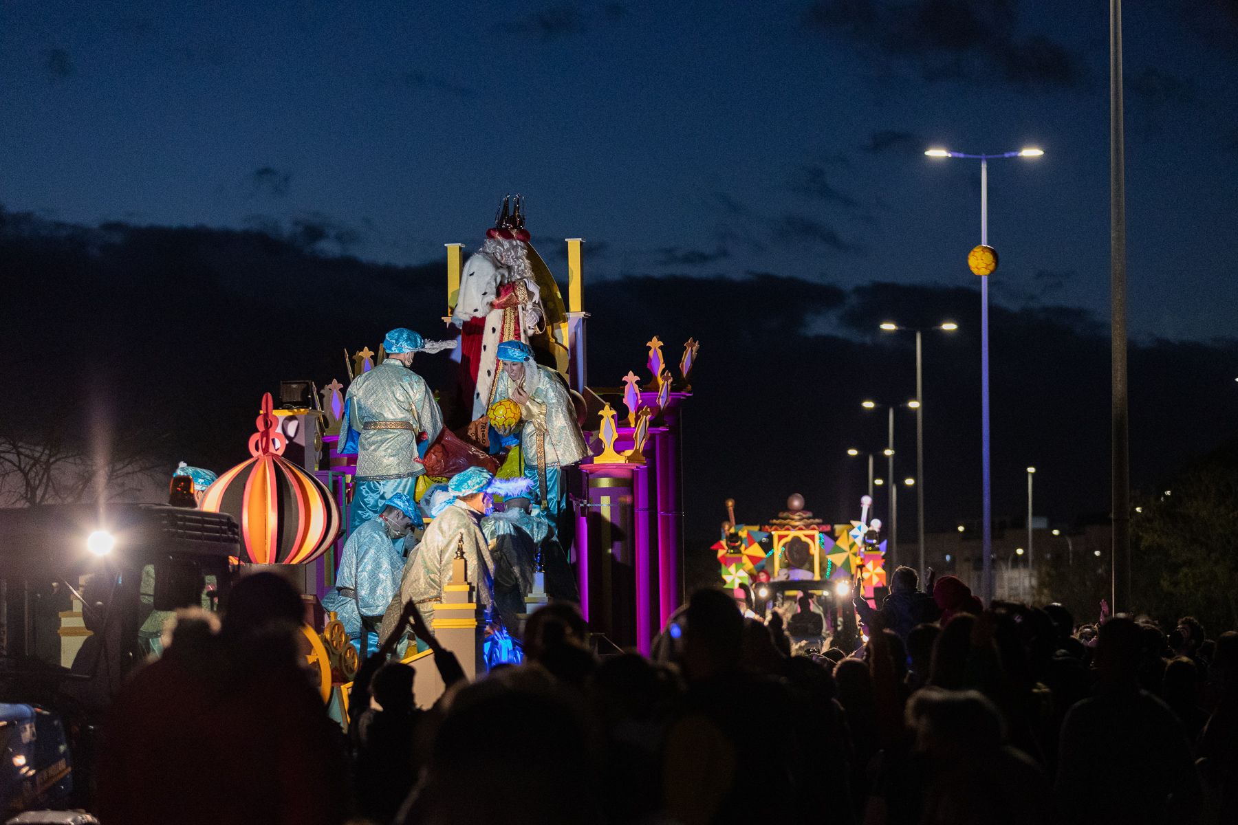 Una cabalgata de Reyes Magos. Una cabalgata de Reyes Magos.