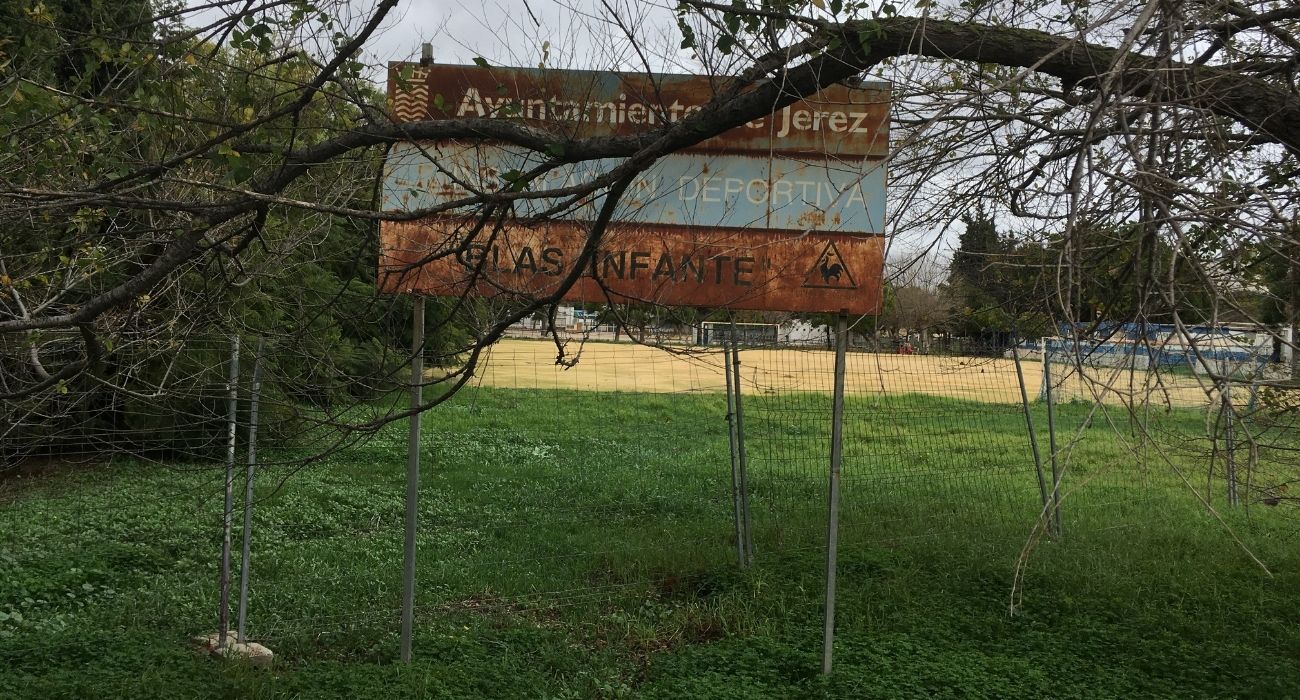 Instalaciones deportivas en las que jugaba el Distrito Deportes La Granja, uno de los clubes de Jerez que se ha perdido con el paso del tiempo.