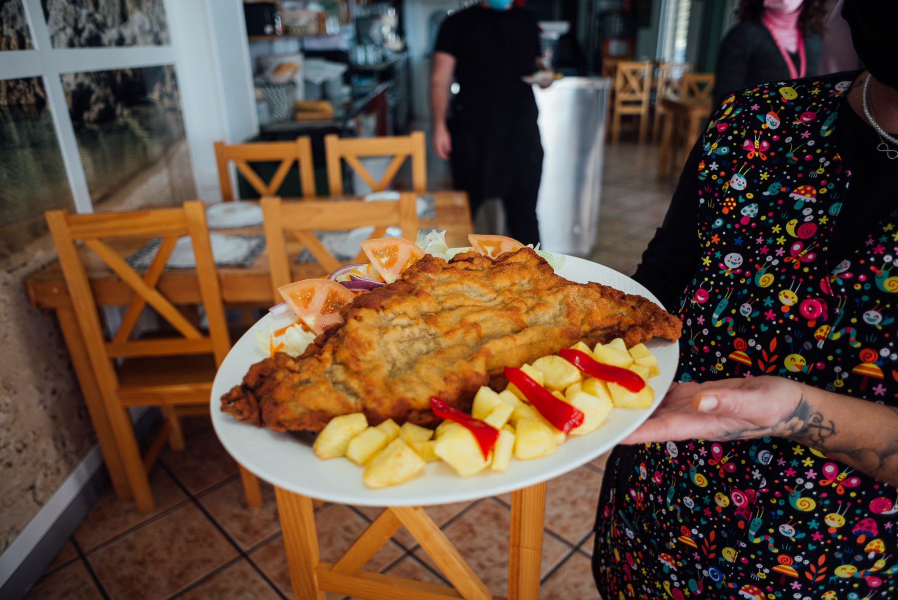 Un plato de cachopo.