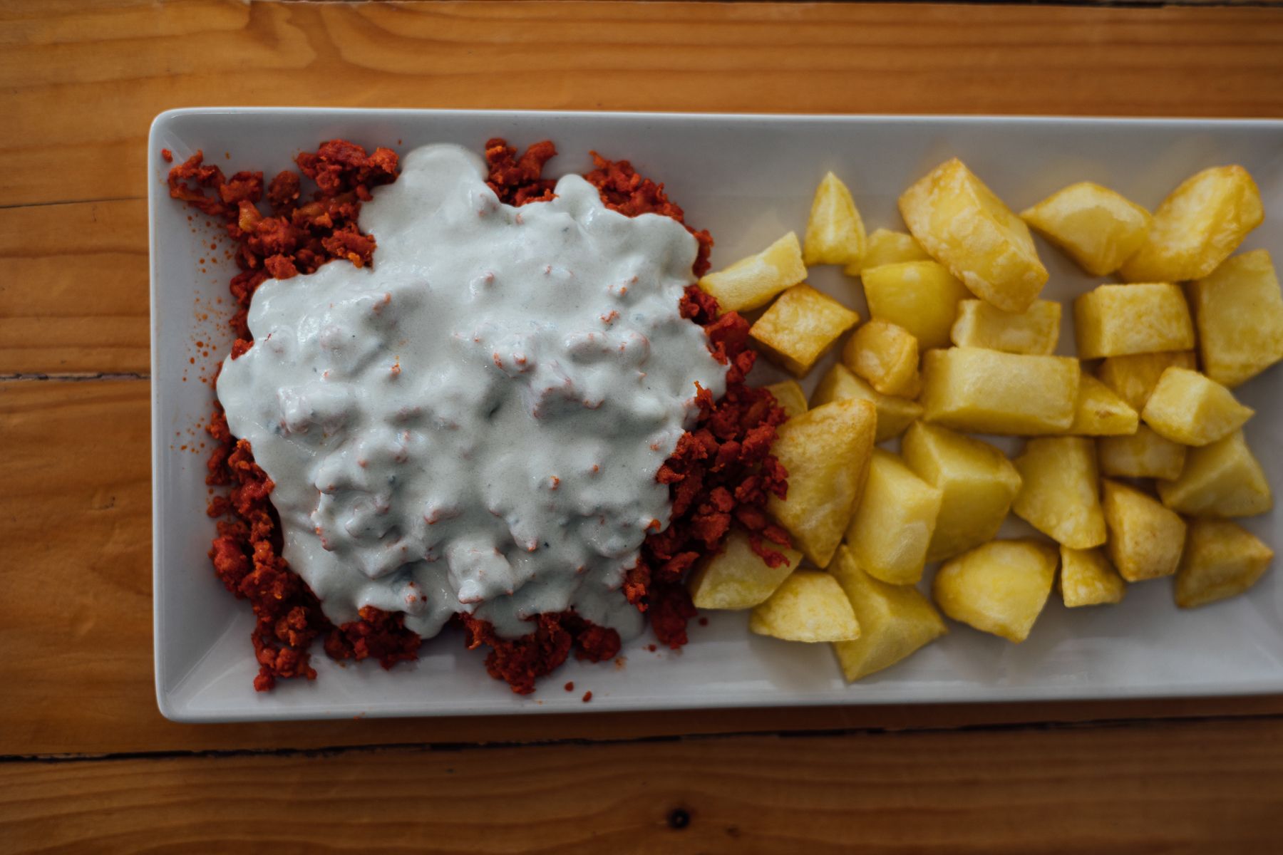 Picadillo asturiano con salsa cabrales.
