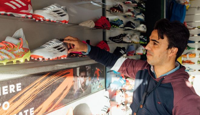 GOLAZO TIENDA DEPORTES 3