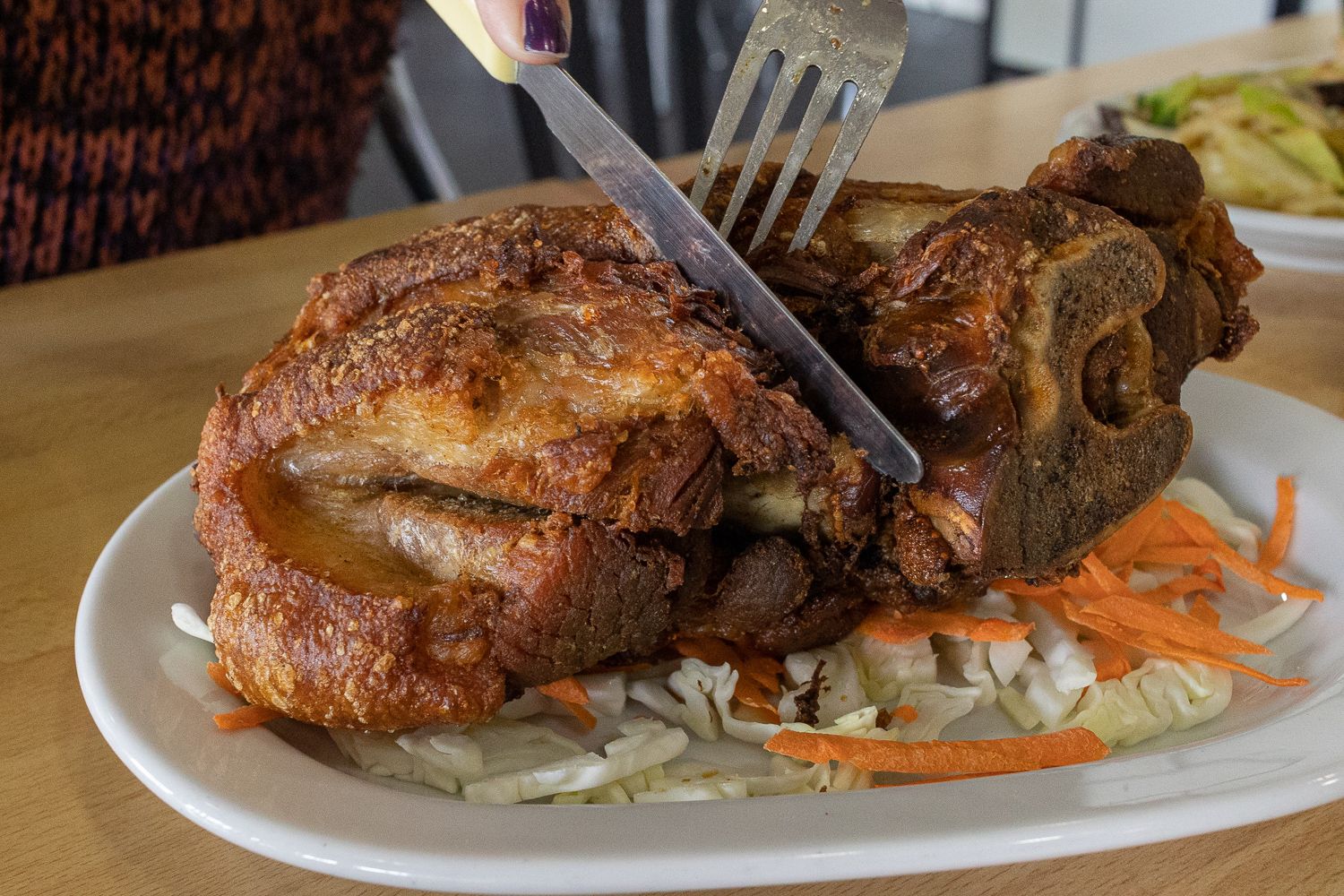 Crispy pata, codillo.