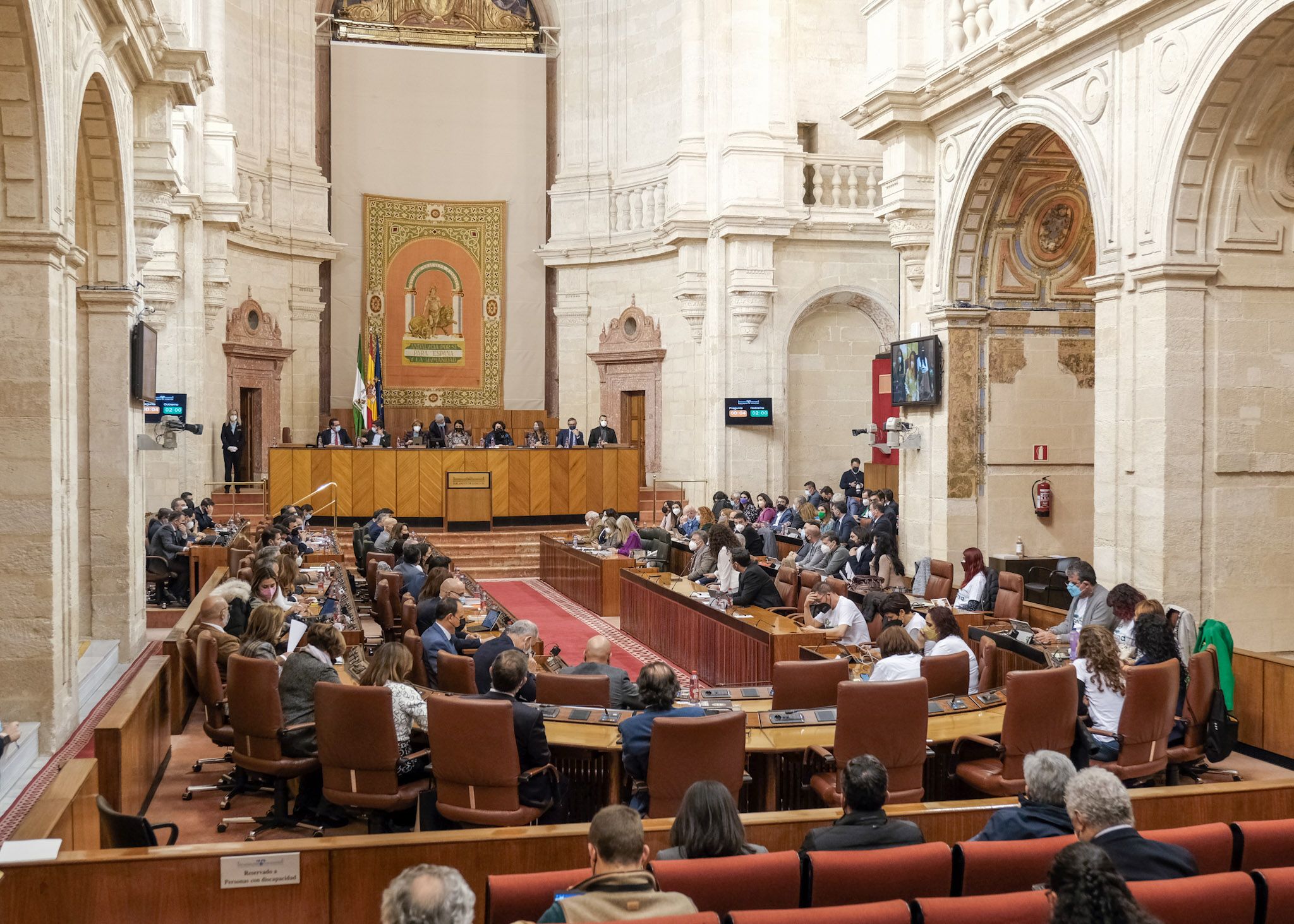 Pleno del 9 de febrero en el Parlamento.