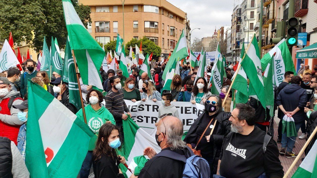 Adelante Andalucía en las calles de Sevilla este 28F