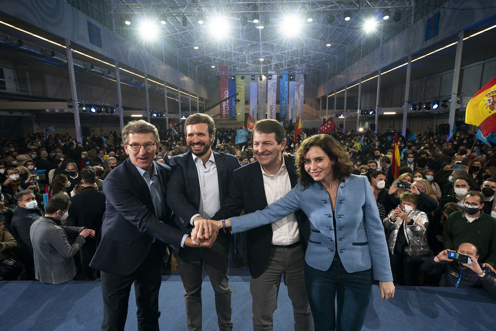 Feijóo, Casado, Mañueco y Ayuso durante la campaña de Castilla y León, cuando todos se llevaban bien.